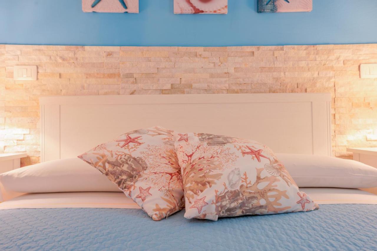 Approdo Rooms - Eja Sardinia กาญารี ภายนอก รูปภาพ