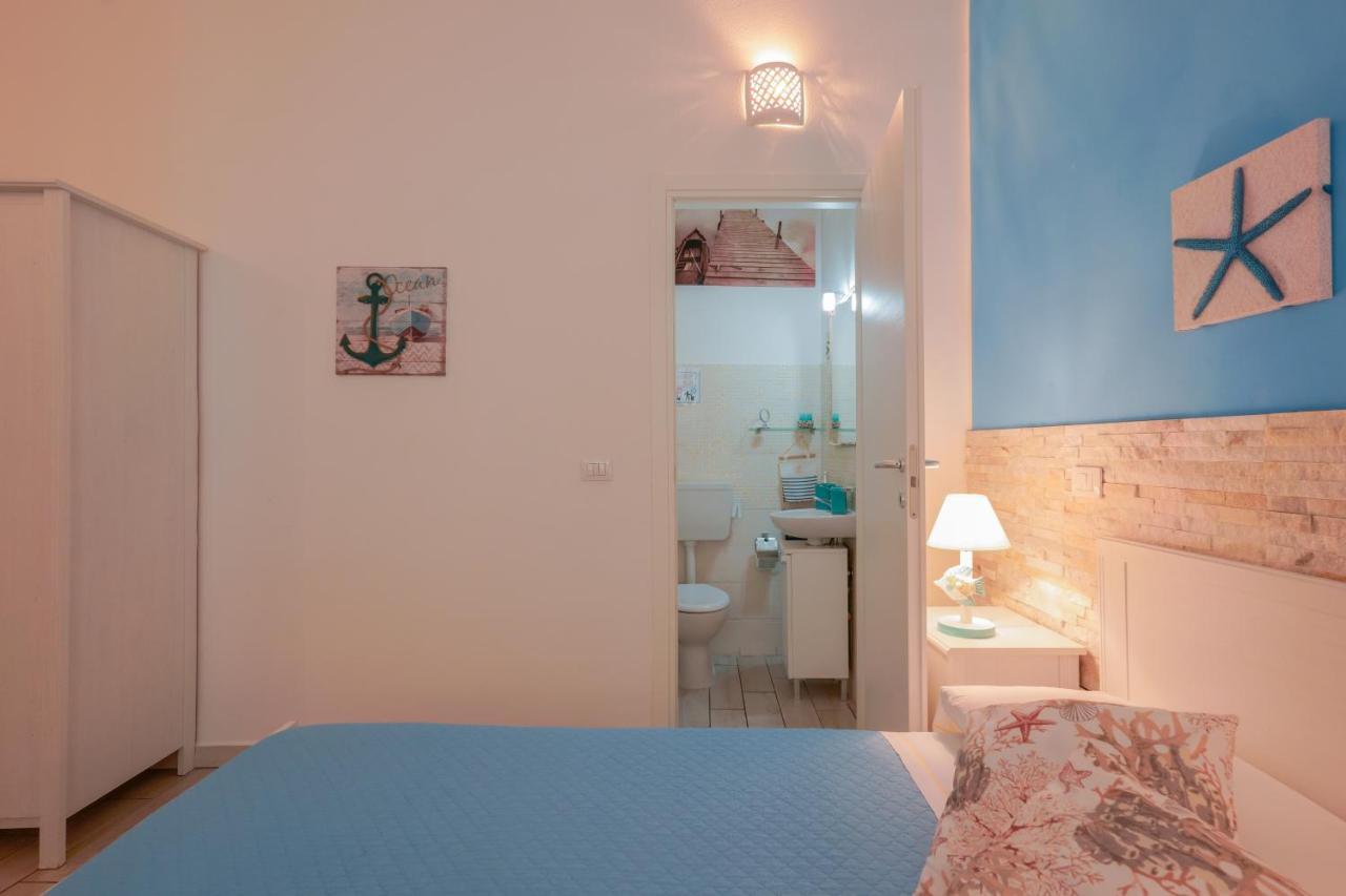 Approdo Rooms - Eja Sardinia กาญารี ภายนอก รูปภาพ